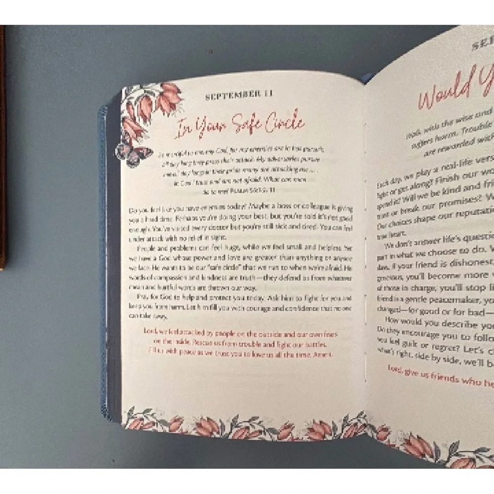 Hope for each Morning 366 Devotions Joanna Teigen Blue Faux Leather Daily Book